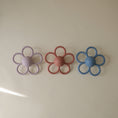 Load image into Gallery viewer, Daisy Rattle Teether