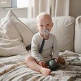 Load image into Gallery viewer, FRIGG Silicone Pacifier 4-Pack