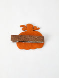 Load image into Gallery viewer, Halloween Pumpkin Girls Hair Clip