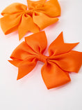 Load image into Gallery viewer, Girls Bow Hair Clip Set