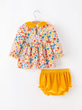 Load image into Gallery viewer, Floral Baby Girl Outfit Set Yellow Velvet Collar Bow Bloomers