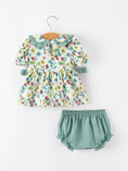 Load image into Gallery viewer, Green Floral Girls Outfit Set Ruffle Collar Bow Baby Bloomer Set