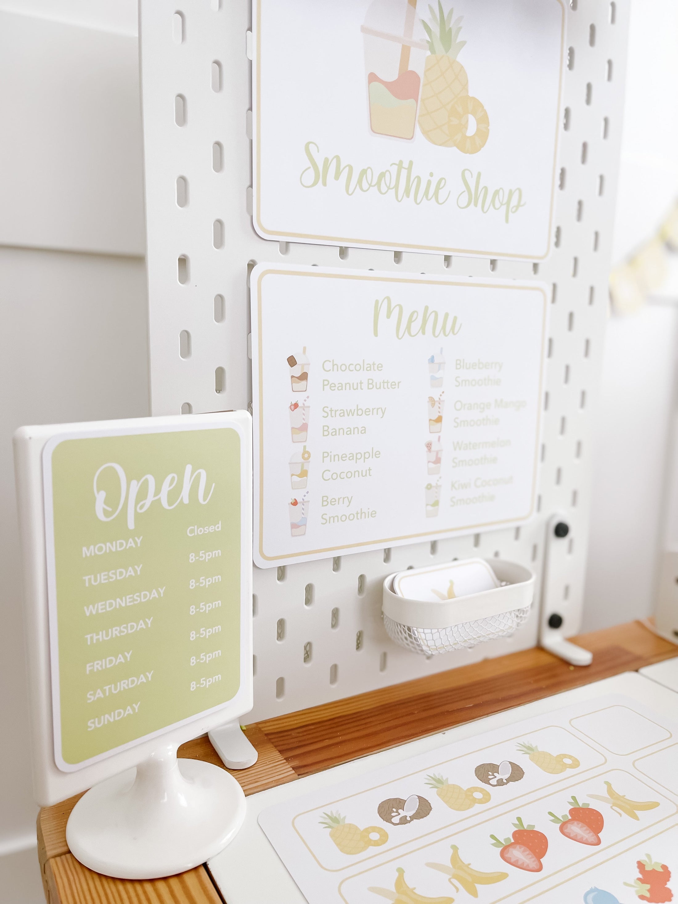 Smoothie Shop Dramatic Play Kit