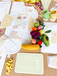Load image into Gallery viewer, Smoothie Shop Dramatic Play Kit