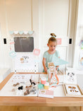 Load image into Gallery viewer, Vet Clinic Dramatic Play