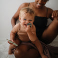 Load image into Gallery viewer, FRIGG Daisy Natural Rubber Pacifier 2-Pack