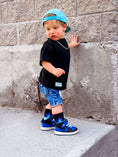 Load image into Gallery viewer, Blue Flame
