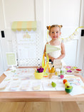 Load image into Gallery viewer, Smoothie Shop Dramatic Play Kit