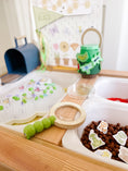 Load image into Gallery viewer, Bugs Printable Dramatic Play