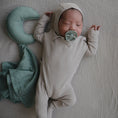 Load image into Gallery viewer, Extra Soft Bassinet Muslin Crib Sheet