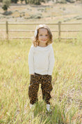 Load image into Gallery viewer, White Ribbed Ruffle Long Sleeve Top