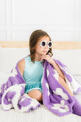 Load image into Gallery viewer, Lilac/Coconut Flower Cozy Blanket