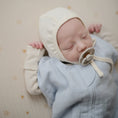 Load image into Gallery viewer, Extra Soft Bassinet Muslin Crib Sheet