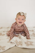 Load image into Gallery viewer, Antique Floral Cotton Set