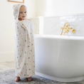 Load image into Gallery viewer, HOODED TOWELS