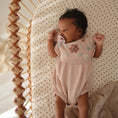 Load image into Gallery viewer, Extra Soft Bassinet Muslin Crib Sheet