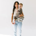 Load image into Gallery viewer, The Tushbaby Hip Carrier