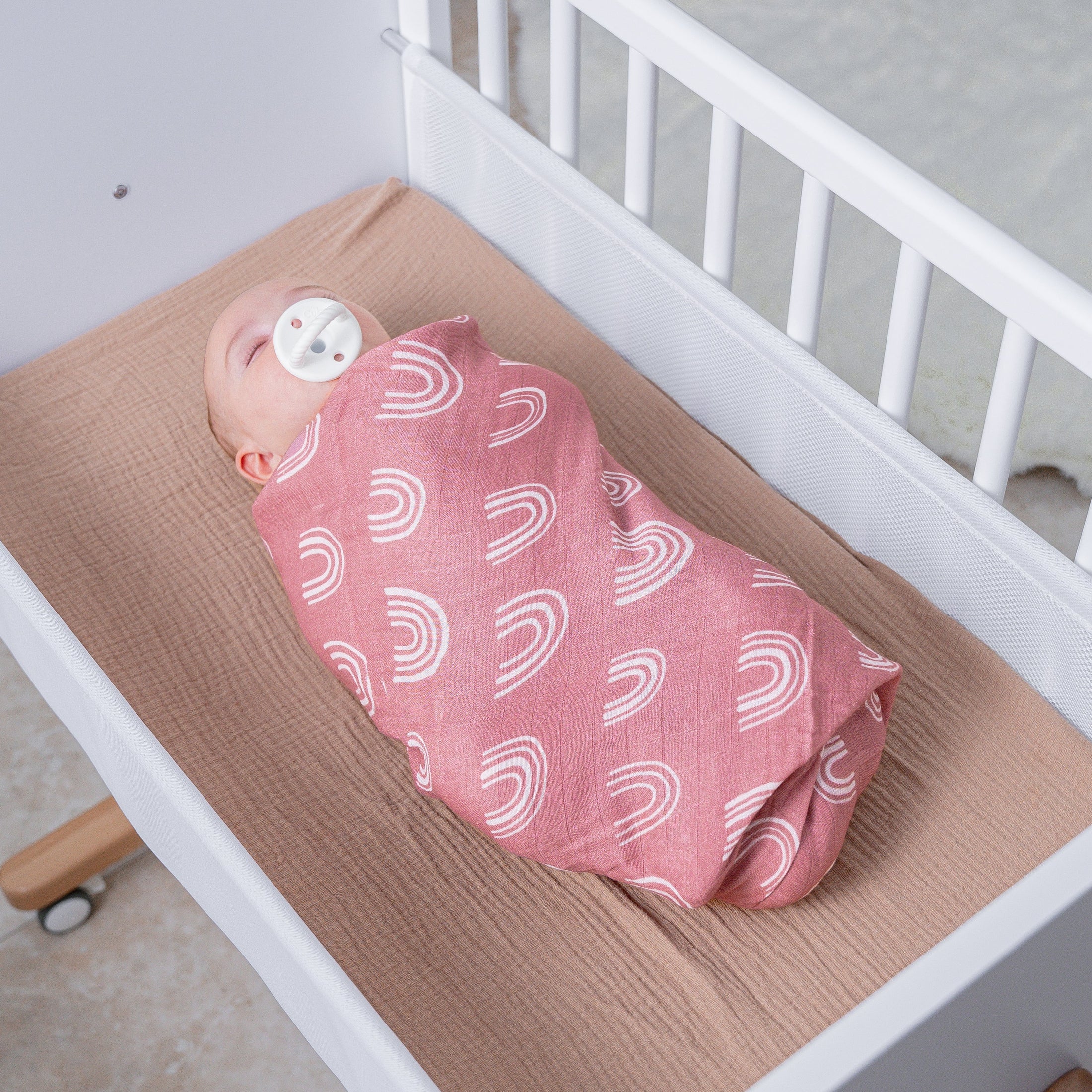 Muslin Swaddle Blanket in Mauve Rainbow, 1 Pack