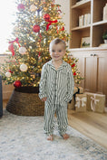 Load image into Gallery viewer, Green Stripe Collared Bamboo Set