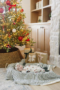 Load image into Gallery viewer, Merry & Bright Ribbed Bamboo Zipper