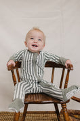 Load image into Gallery viewer, Green Stripe Bamboo Zipper