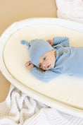 Load image into Gallery viewer, Newborn Bamboo Gown & Hat Set