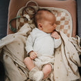 Load image into Gallery viewer, Pearl Teether Bracelet