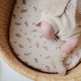 Load image into Gallery viewer, Extra Soft Bassinet Muslin Crib Sheet