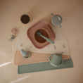Load image into Gallery viewer, FRIGG Butterfly Anatomical Silicone Pacifier 2-Pack (6-18 Months)