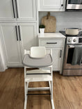 Load image into Gallery viewer, Stokke Tripp Trapp Placemat - more colors