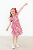 Load image into Gallery viewer, Hippie Sissy S/S Pocket Twirl Dress