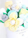 Load image into Gallery viewer, Neutral Hatbox Bouquet - Deluxe
