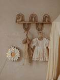 Load image into Gallery viewer, Little Lights Daisy Lamp