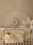 Load image into Gallery viewer, Little Lights Daisy Lamp
