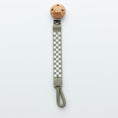 Load image into Gallery viewer, Nash Everything Clip - Checkered
