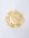 Load image into Gallery viewer, Spring Floral Girls Ruffle Dress With Bow Straw Hat Set
