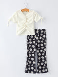 Load image into Gallery viewer, Girls' Spring Daisy Set Ruched Tie Sleeve
