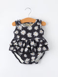 Load image into Gallery viewer, Baby Girls' Spring Daisy Romper
