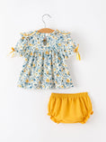 Load image into Gallery viewer, Floral Girls Outfit Set Yellow Puff Sleeve Top Bloomers Set

