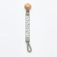 Load image into Gallery viewer, Nash Everything Clip - Leopard
