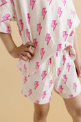 Load image into Gallery viewer, Shorts Set | Pink Bolts

