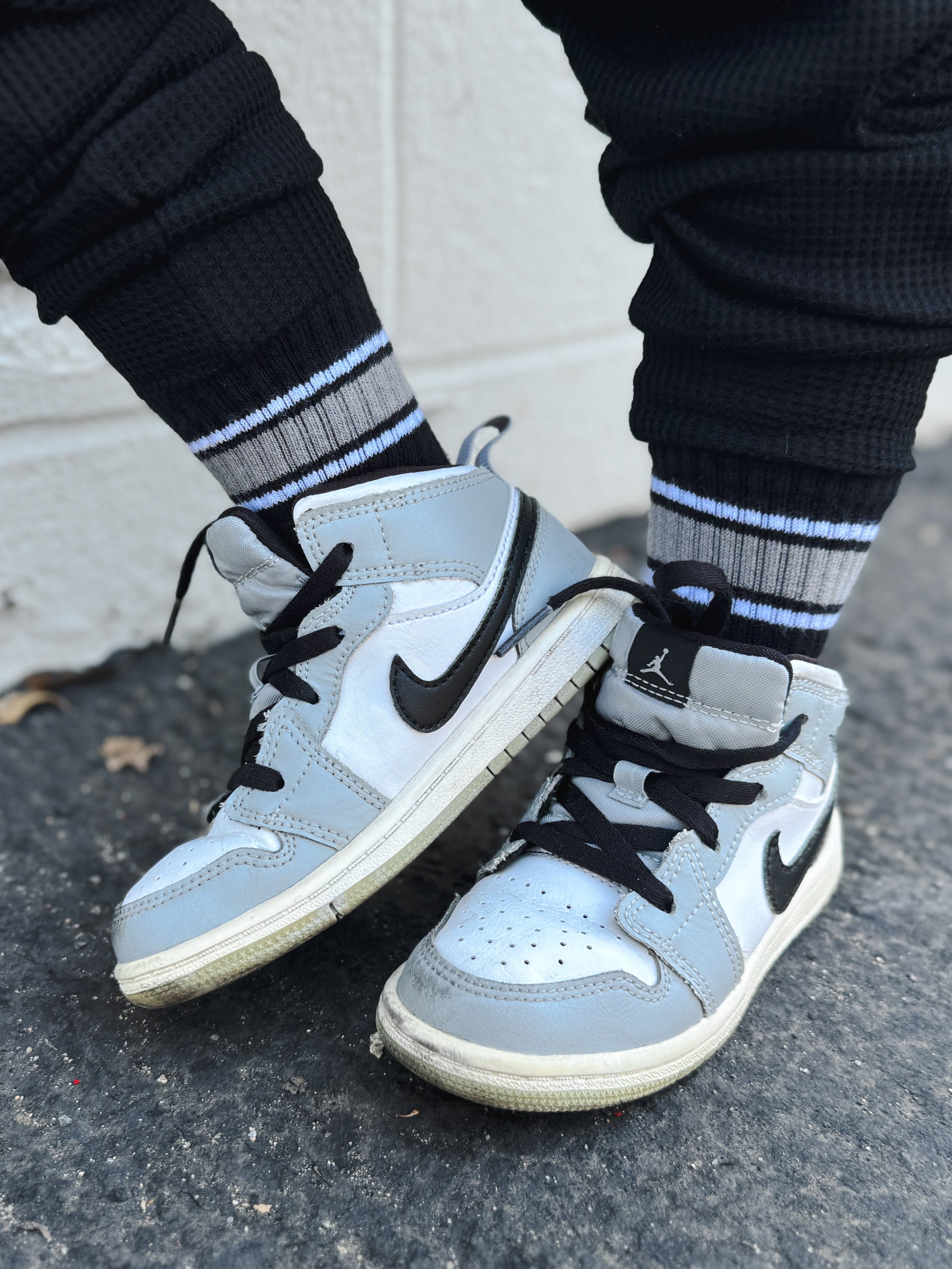 Monochrome Stripe