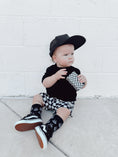 Load image into Gallery viewer, Skelly Socks
