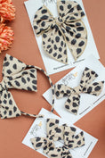 Load image into Gallery viewer, Leopard Classic Pigtail Set
