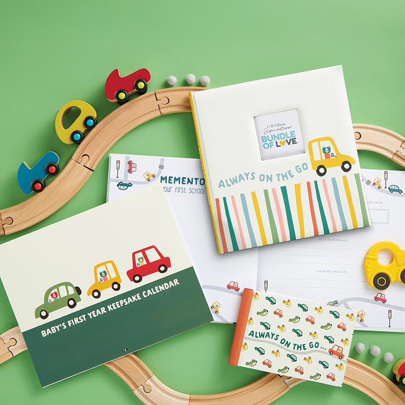 ALWAYS ON THE GO! Baby's First Year Keepsake Calendar