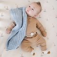 Load image into Gallery viewer, WAFFLE KNIT MINI BLANKETS
