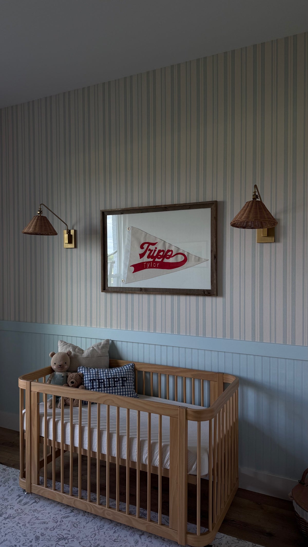 Joey Wallpaper by House of Haricot