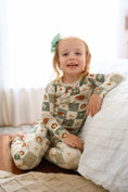 Load image into Gallery viewer, Harvest Hedgehogs 2pc Bamboo Pajamas
