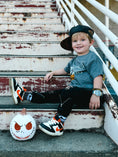 Load image into Gallery viewer, Pumpkin King
