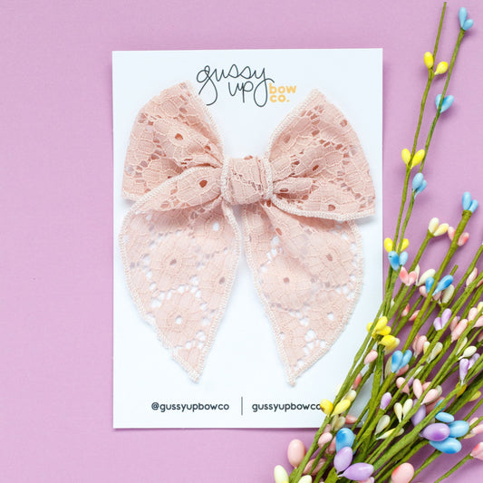 Blush Lace | Whimsy Bow